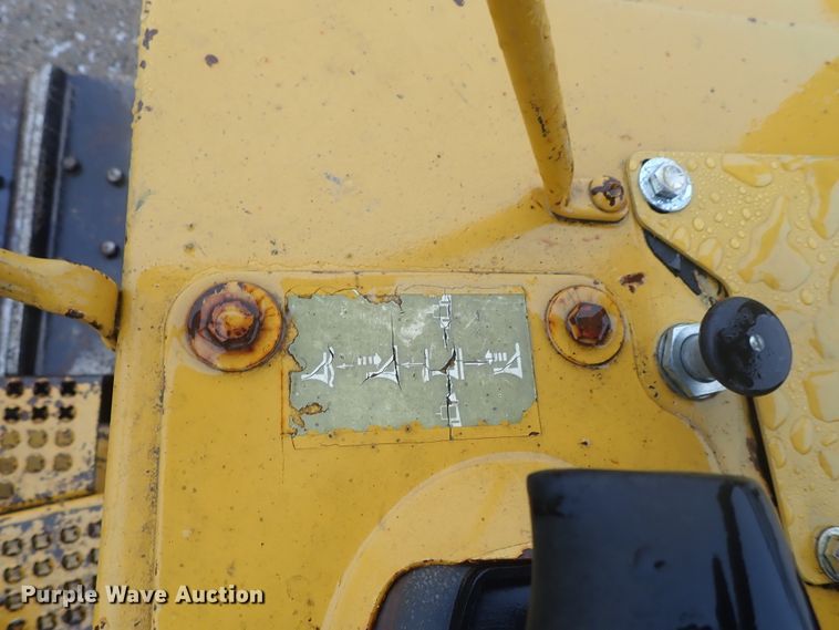 image for item DC3358 1987 Caterpillar D5H LGP dozer