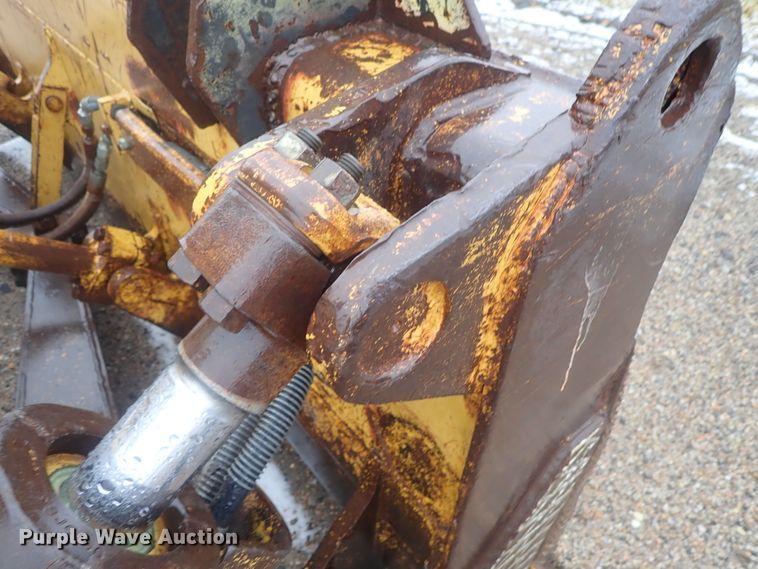 image for item DC3358 1987 Caterpillar D5H LGP dozer