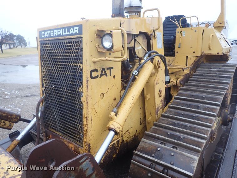 image for item DC3358 1987 Caterpillar D5H LGP dozer