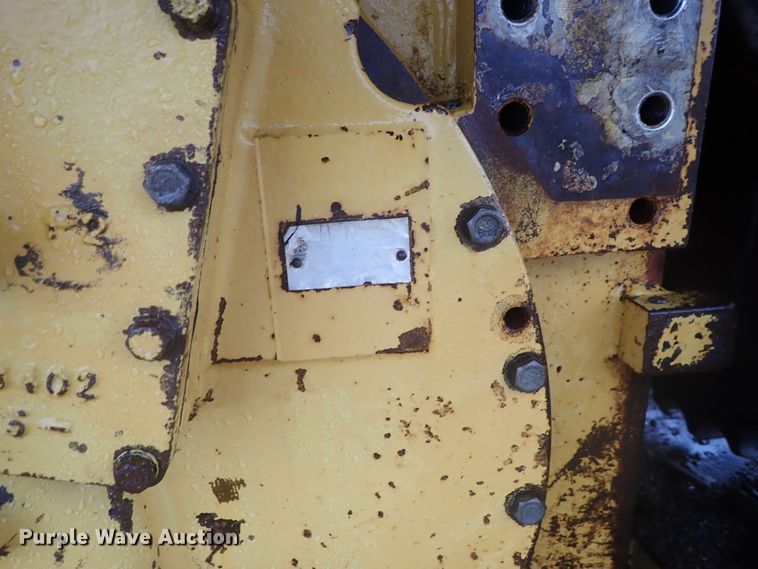 image for item DC3358 1987 Caterpillar D5H LGP dozer