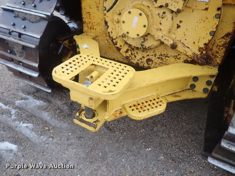 image for item DC3358 1987 Caterpillar D5H LGP dozer