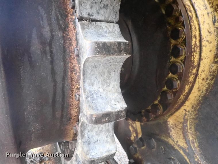 image for item DC3358 1987 Caterpillar D5H LGP dozer