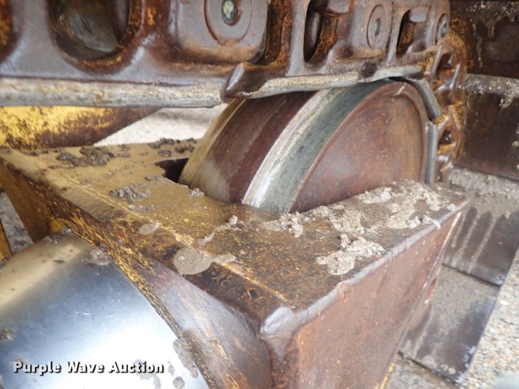 image for item DC3358 1987 Caterpillar D5H LGP dozer