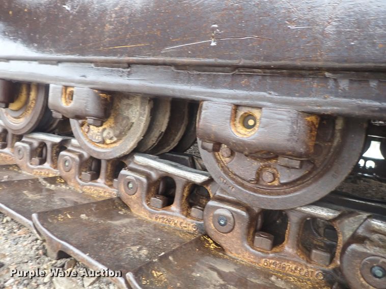 image for item DC3358 1987 Caterpillar D5H LGP dozer