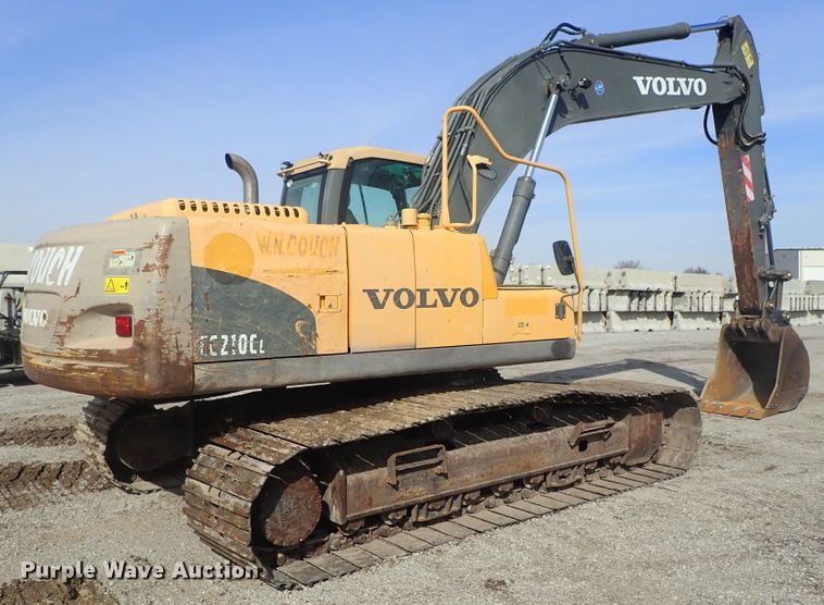 image for item DC3361 2010 Volvo EC210CL HD excavator
