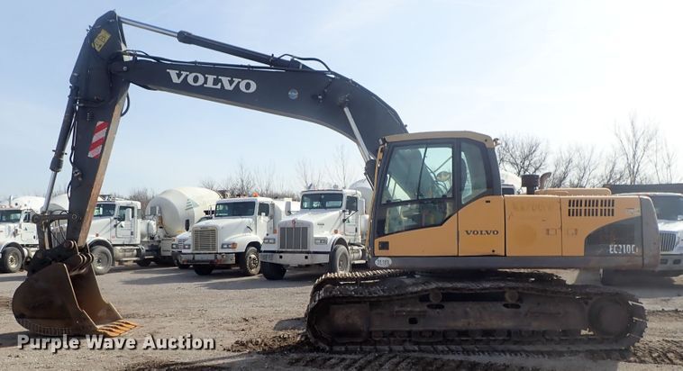 image for item DC3361 2010 Volvo EC210CL HD excavator