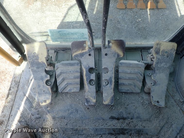 image for item DC3361 2010 Volvo EC210CL HD excavator