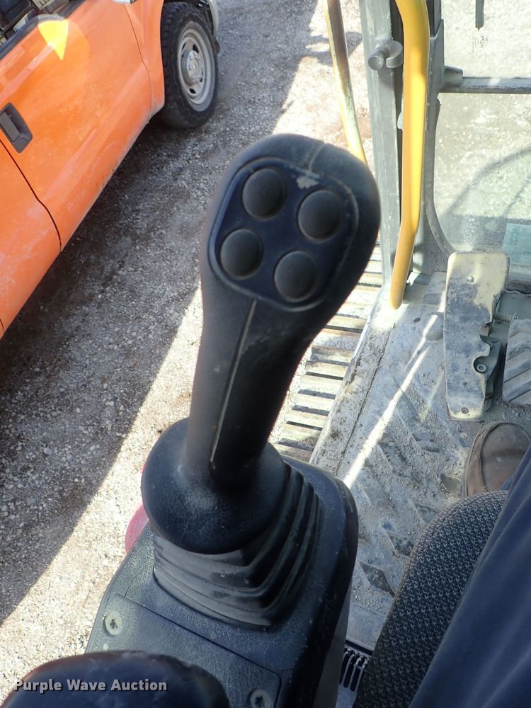 image for item DC3361 2010 Volvo EC210CL HD excavator