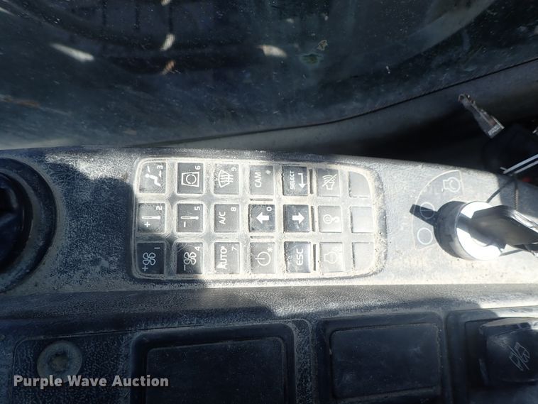 image for item DC3361 2010 Volvo EC210CL HD excavator