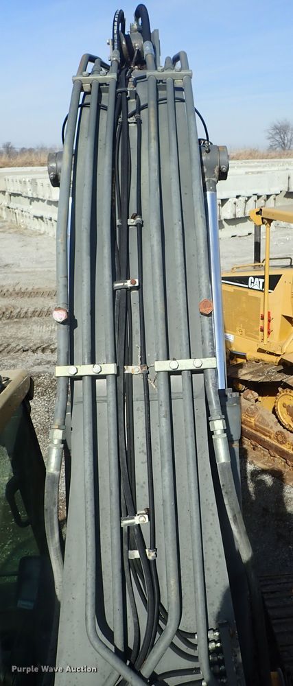 image for item DC3361 2010 Volvo EC210CL HD excavator