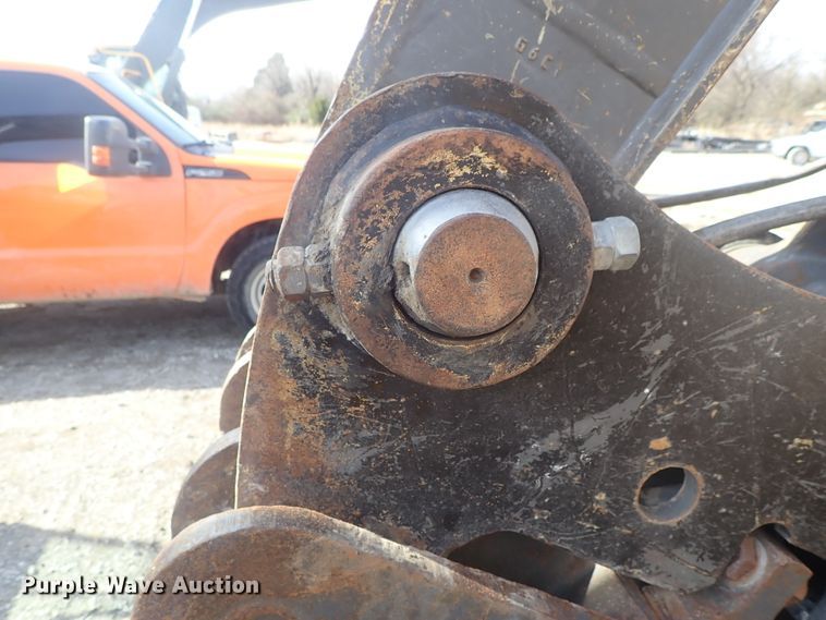 image for item DC3361 2010 Volvo EC210CL HD excavator