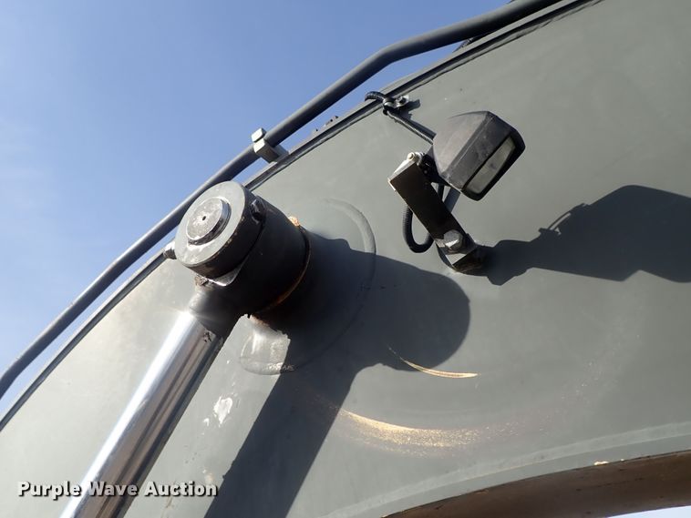 image for item DC3361 2010 Volvo EC210CL HD excavator