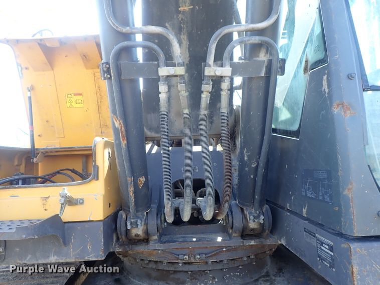 image for item DC3361 2010 Volvo EC210CL HD excavator