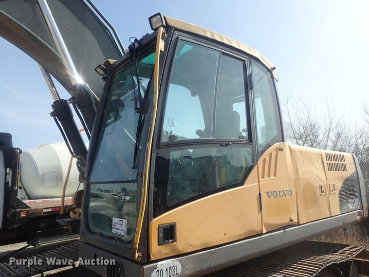 image for item DC3361 2010 Volvo EC210CL HD excavator