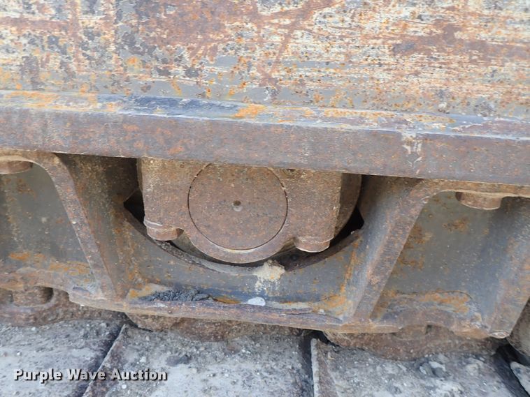 image for item DC3361 2010 Volvo EC210CL HD excavator