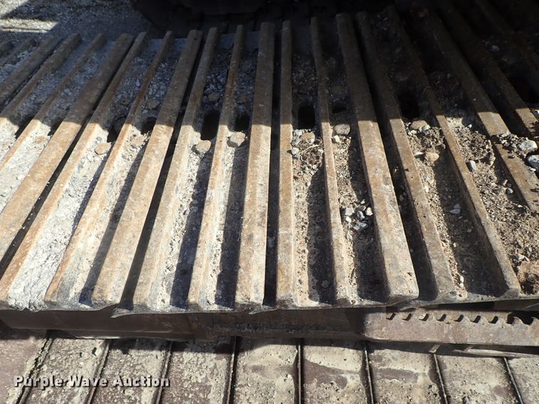 image for item DC3361 2010 Volvo EC210CL HD excavator