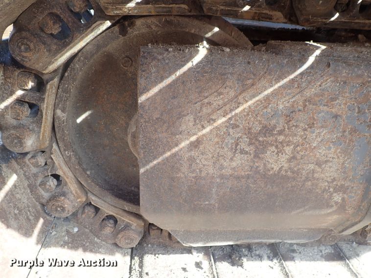 image for item DC3361 2010 Volvo EC210CL HD excavator