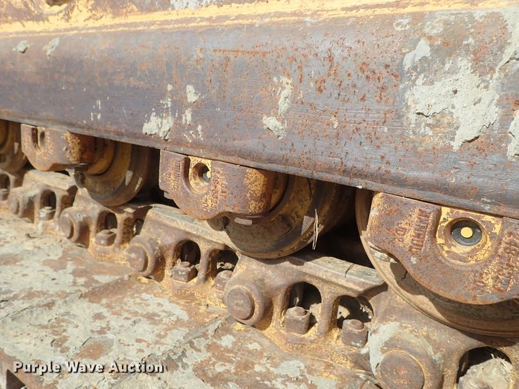 image for item DC3363 2004 Caterpillar D5N XL dozer