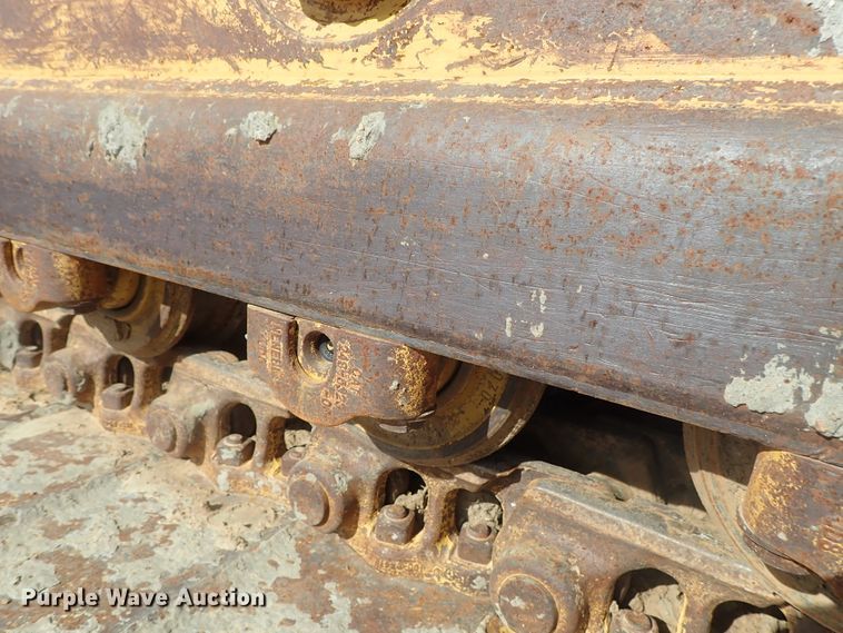 image for item DC3363 2004 Caterpillar D5N XL dozer