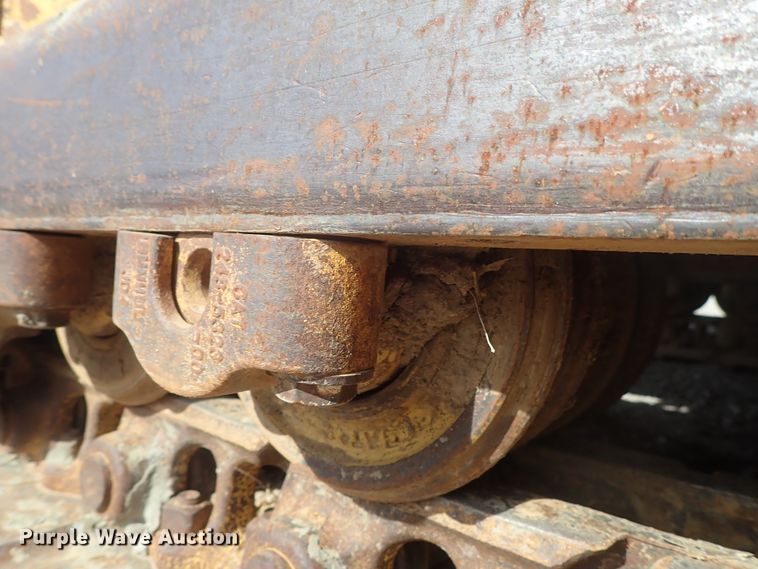 image for item DC3363 2004 Caterpillar D5N XL dozer