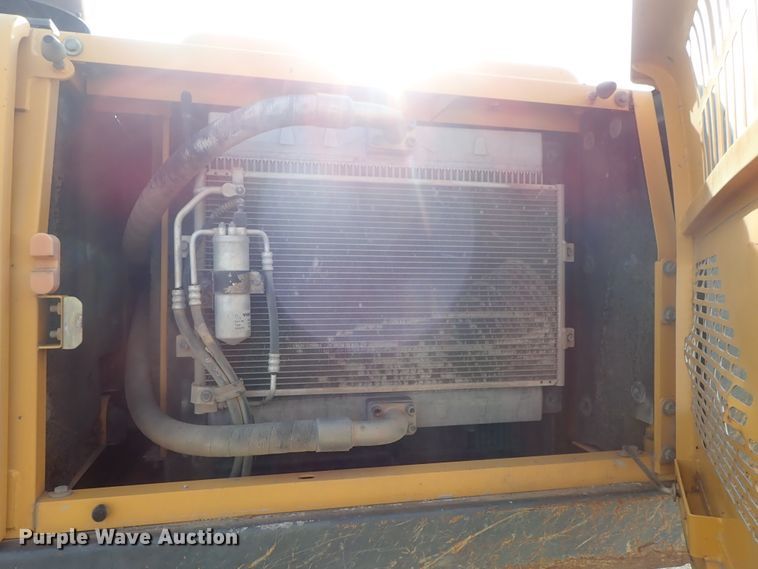 image for item DC3364 2007 Volvo EC240CLQC excavator