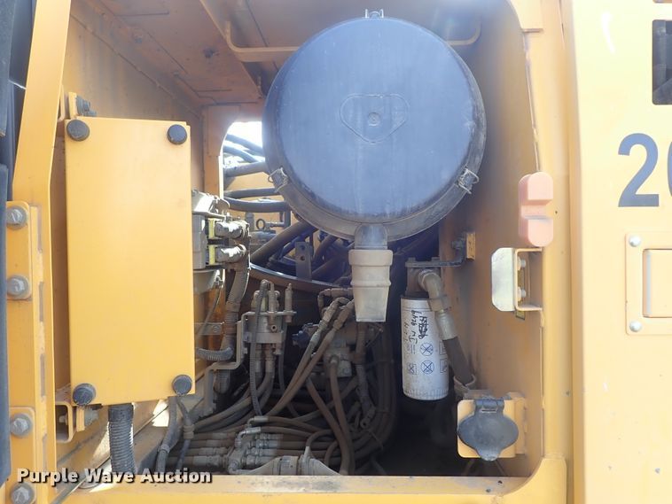 image for item DC3364 2007 Volvo EC240CLQC excavator