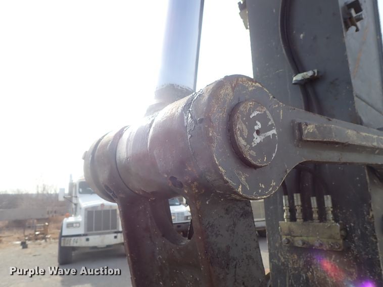 image for item DC3364 2007 Volvo EC240CLQC excavator