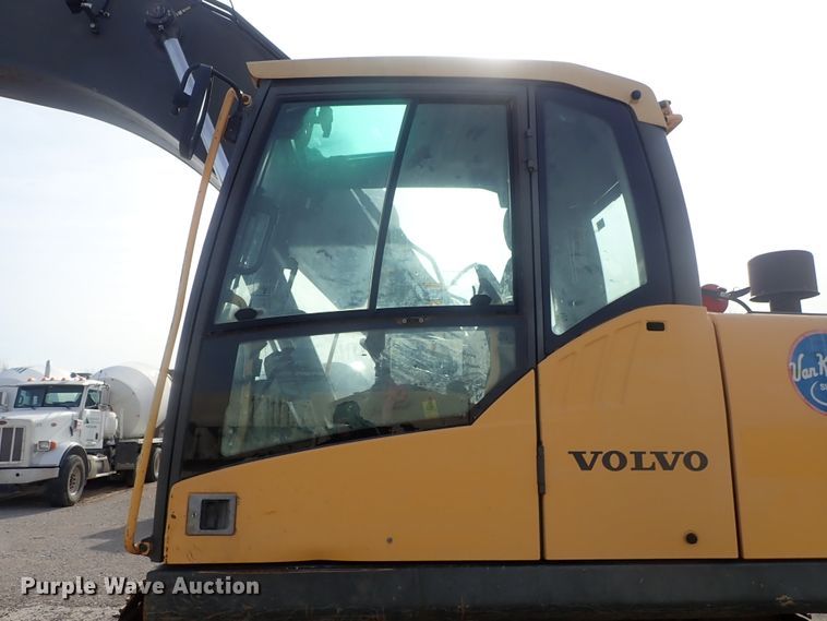 image for item DC3364 2007 Volvo EC240CLQC excavator