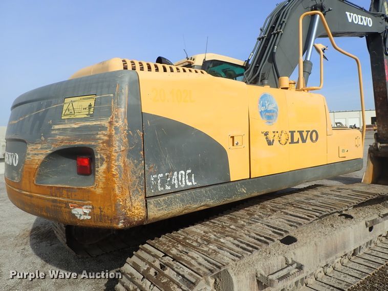 image for item DC3364 2007 Volvo EC240CLQC excavator