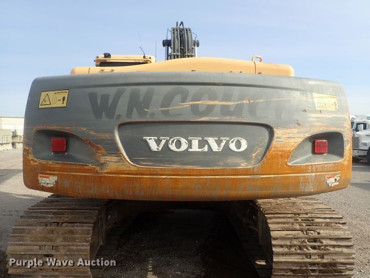 image for item DC3364 2007 Volvo EC240CLQC excavator