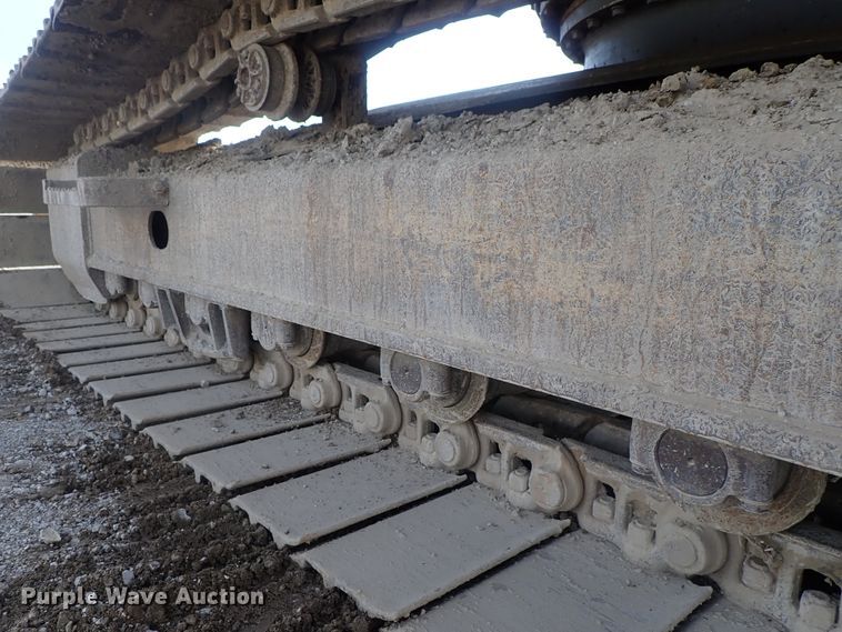 image for item DC3364 2007 Volvo EC240CLQC excavator