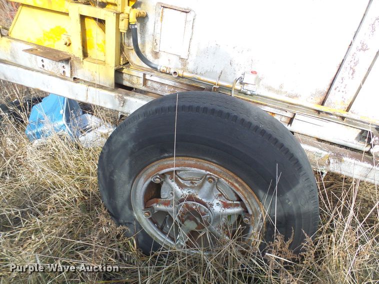 image for item DD1966 Porta-Patcher 9286ESC asphalt recycler