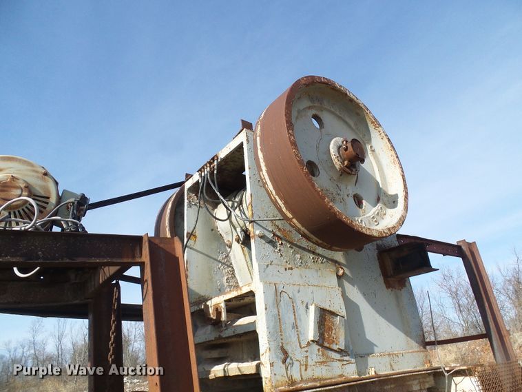 image for item DD1998 Eagle Edge jaw crusher