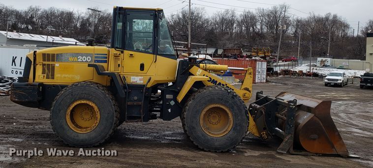 image for item DD2654 2005 Komatsu WA200-5 wheel loader