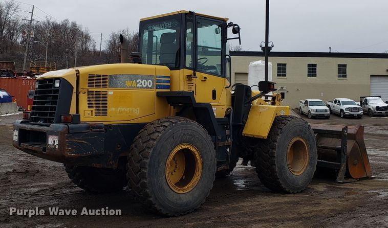 image for item DD2654 2005 Komatsu WA200-5 wheel loader