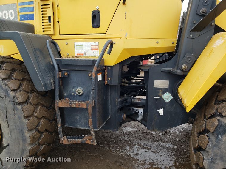 image for item DD2654 2005 Komatsu WA200-5 wheel loader