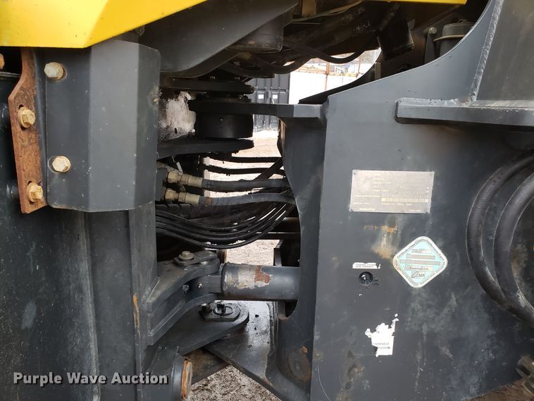 image for item DD2654 2005 Komatsu WA200-5 wheel loader