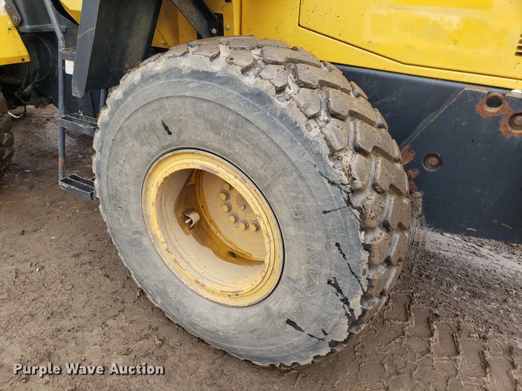 image for item DD2654 2005 Komatsu WA200-5 wheel loader