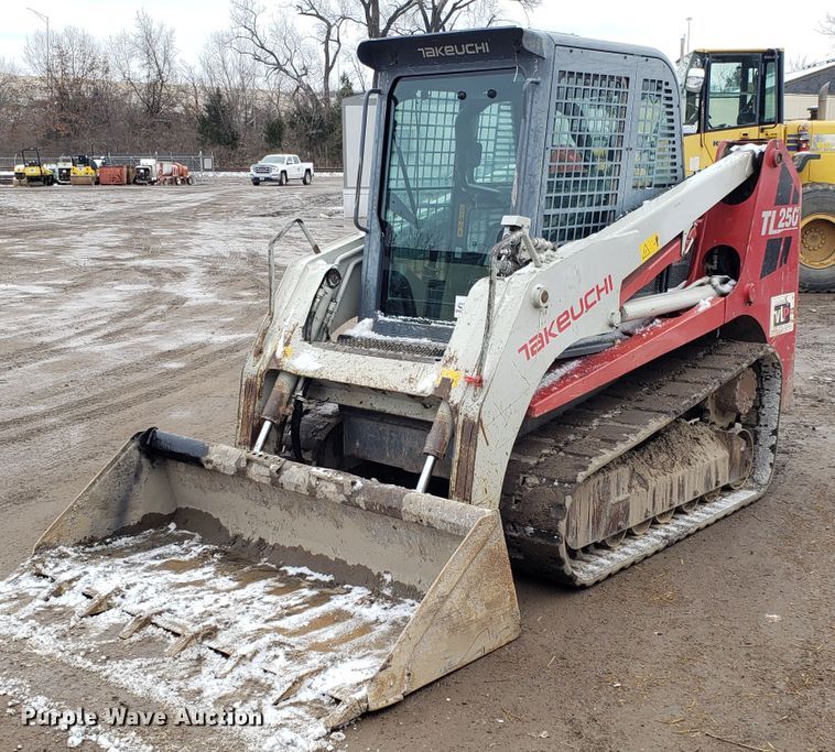image for item DD2655 2012 Takeuchi TL250 skid steer