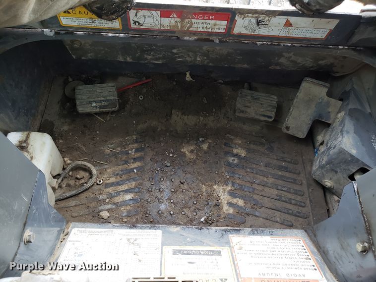 image for item DD2655 2012 Takeuchi TL250 skid steer