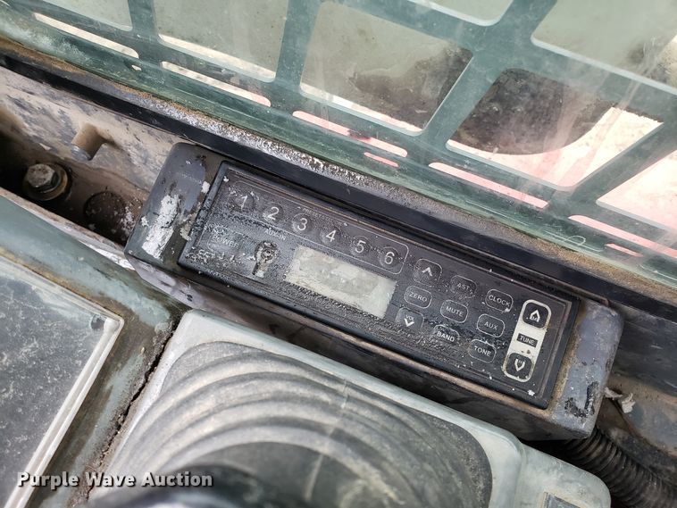 image for item DD2655 2012 Takeuchi TL250 skid steer