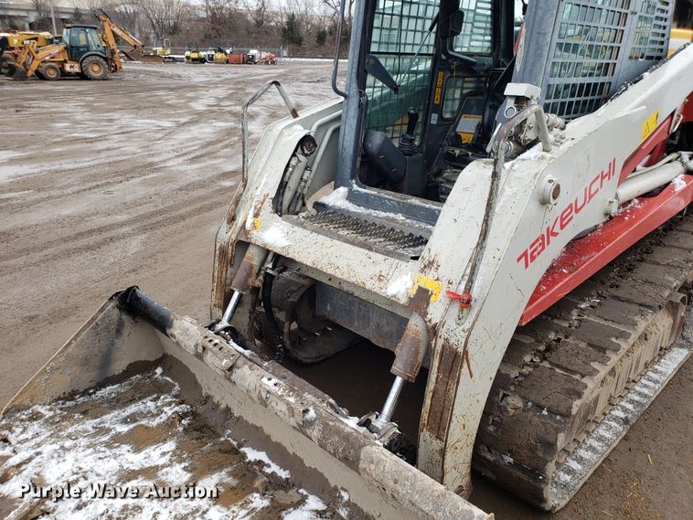 image for item DD2655 2012 Takeuchi TL250 skid steer