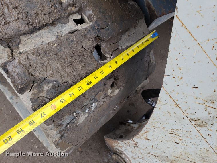 image for item DD2655 2012 Takeuchi TL250 skid steer