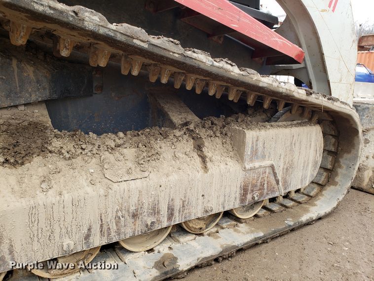 image for item DD2655 2012 Takeuchi TL250 skid steer