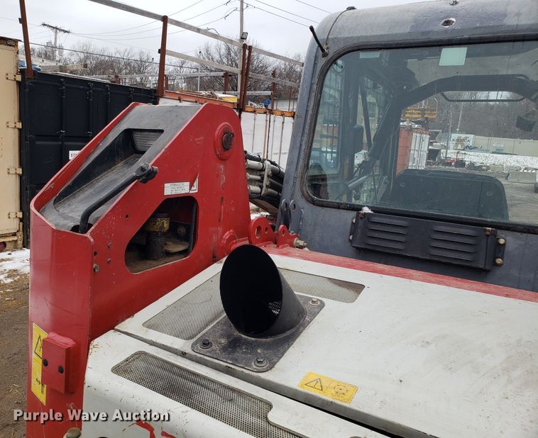 image for item DD2655 2012 Takeuchi TL250 skid steer