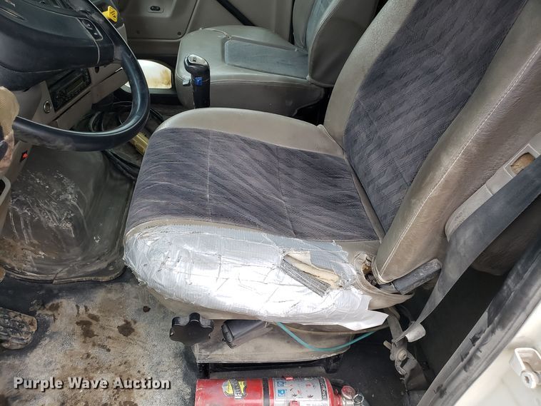 image for item DD2656 2005 Sterling LT9500 vacuum truck