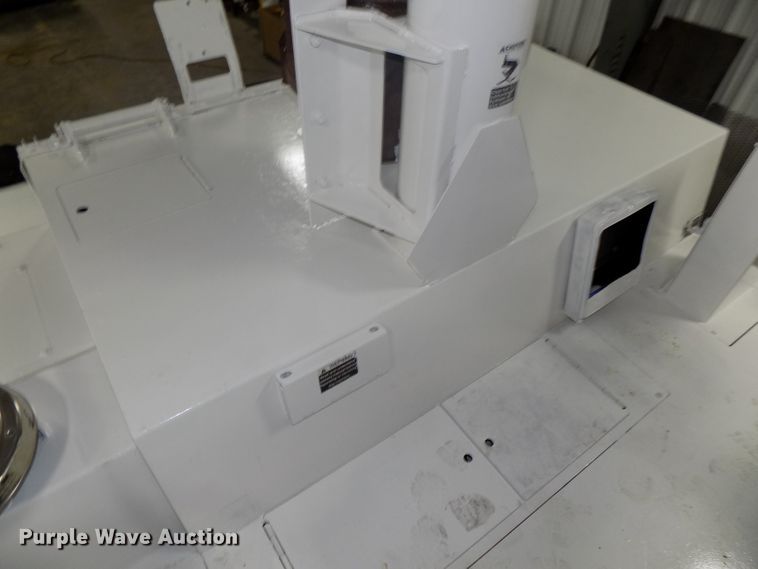 image for item DG2493 2008 Roadtec RP190 paver