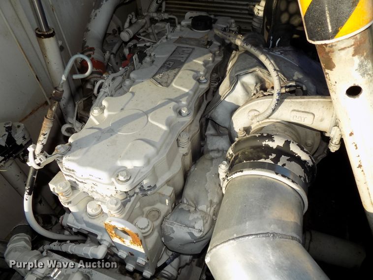 image for item DG2493 2008 Roadtec RP190 paver