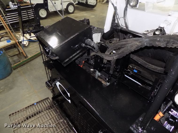 image for item DG2493 2008 Roadtec RP190 paver