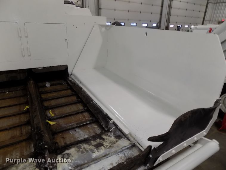 image for item DG2493 2008 Roadtec RP190 paver